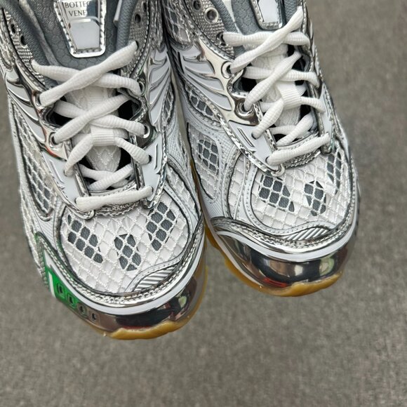 BOTTEGA VENETA Women's White and Silver Sneakers - Picture 6 of 9